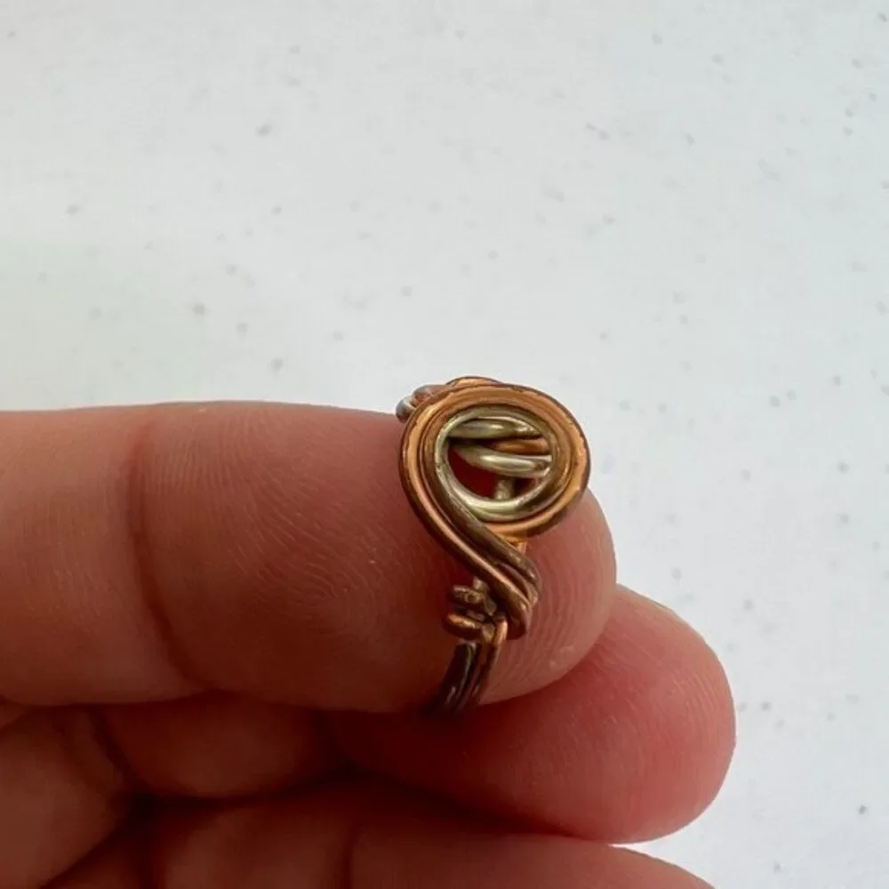 Wire Wrapped Ring Size 3 Copper Swirl Mixed Metal Small Twisted‎ Silver Tone